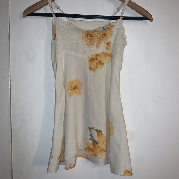 Mother & Daughter Matching Floral Reformation Dress Set - Picture 8 of 9